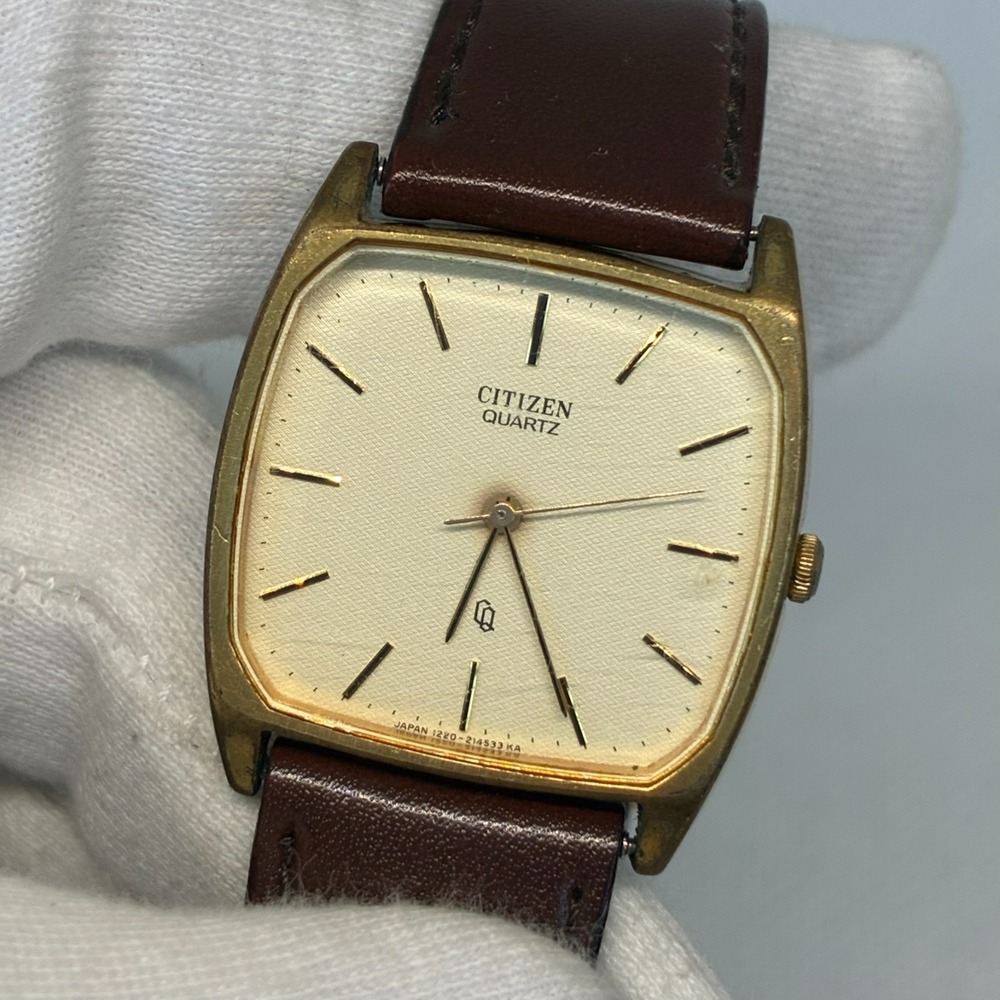 Vintage 1981 Citizen CQ 4-212991 K Gold Tone Tank Quartz Men's Dress Watch